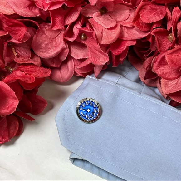 Luxury Car Blue and Silver Speedometer Cufflinks - Picture 8 of 16